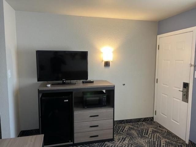 Garden Inn & Suites Hebbronville 外观 照片