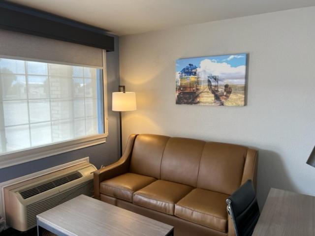 Garden Inn & Suites Hebbronville 外观 照片