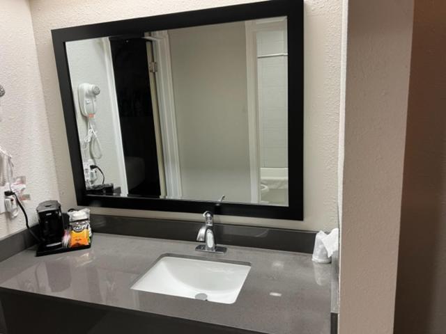 Garden Inn & Suites Hebbronville 外观 照片