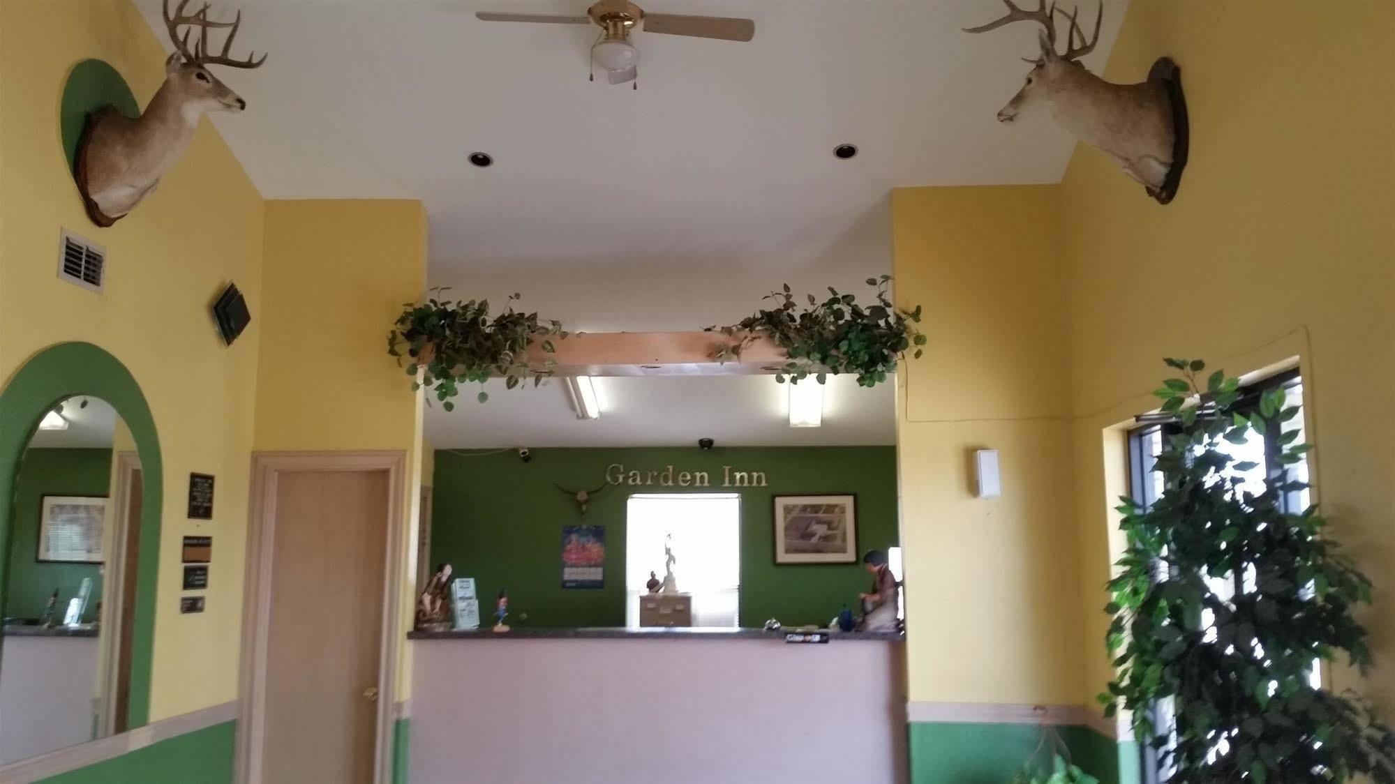 Garden Inn & Suites Hebbronville 外观 照片